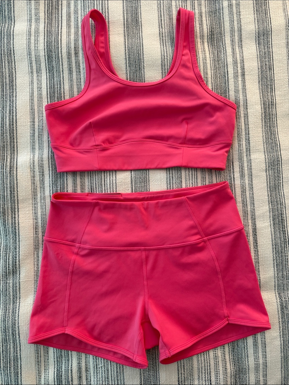 Z by Zella Pink Active Sports Bra & Shorts Set